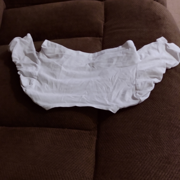 Throw - Picture 2 of 4